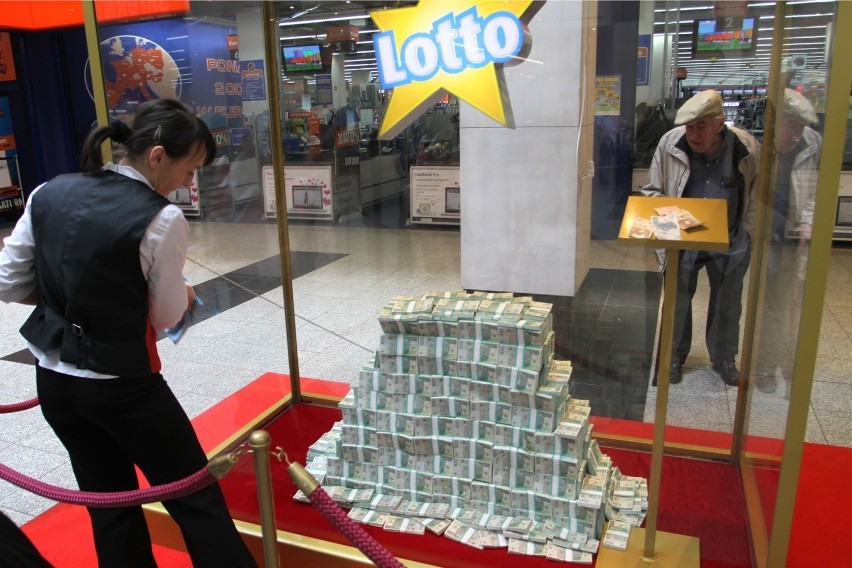 Sobot­nie loso­wa­nie Lotto (6.06.2015) przy­nio­sło...