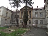 Remontują dawny szpital w Cieplicach. Powstanie tu dom seniora