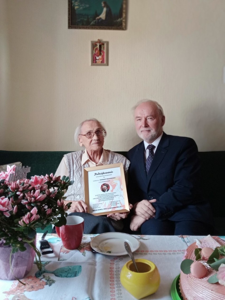 Pani Gertruda Muchowska z Wielkiego Klincza ma 103 lata i wciąż cieszy się życiem!
