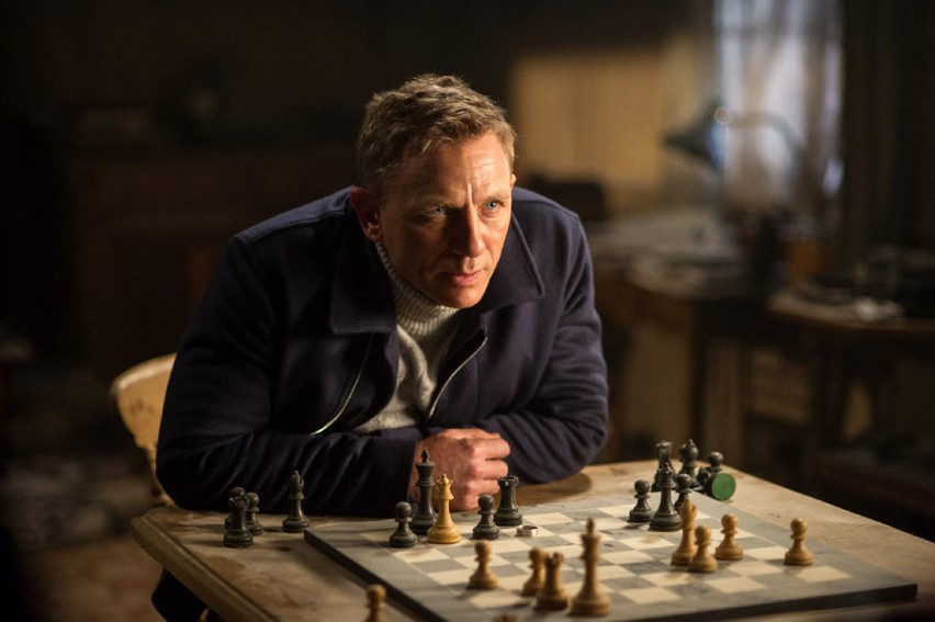 Daniel Craig w filmie "Spectre"