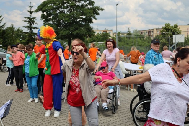 Uwolnili Skowronka doskonale się bawiąc i dowiadując nowych rzeczy. Integracja osób z niepełnosprawnościami ze Śremu i okolic