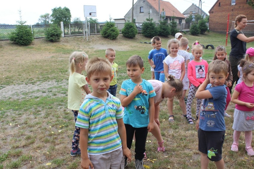 Niepubliczna Szkoła Podstawowa Strzyżewo. Dzień Dziecka w przedszkolu i zerówce