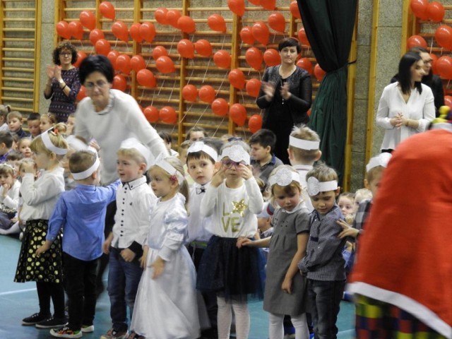 Dzień Babci i Dziadka w Rakoniewicach FOTO