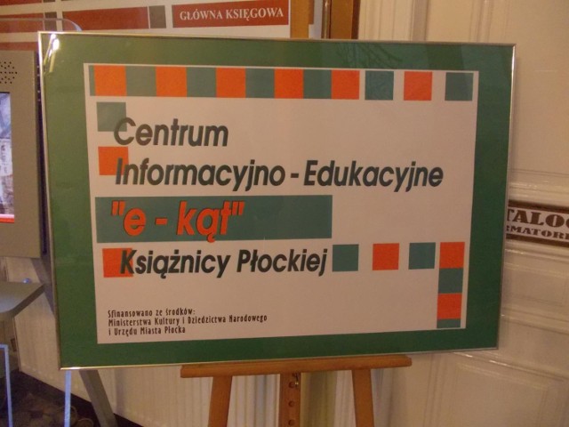 Centrum Informacyjno-Edukacyjne "e-kąt" otwarto w Książnicy Płockiej