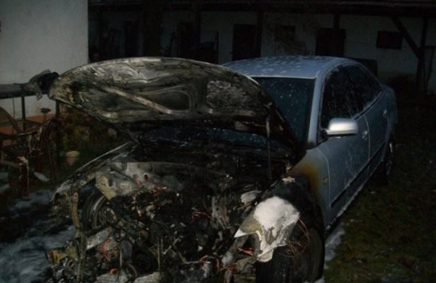 Pożar samochodu w miejscowości Kowalewo Opactwo