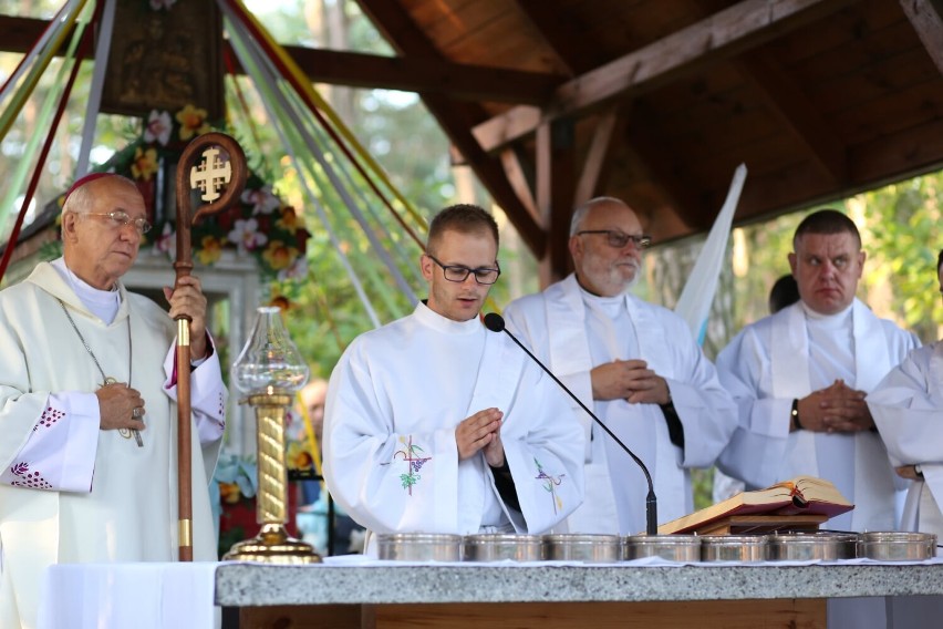 XXVI Łowicka Piesza Pielgrzymka Młodzieżowa w drodze na...