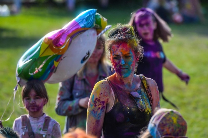 Najbardziej kolorowy festiwal Holi Festival Poland w ramach...