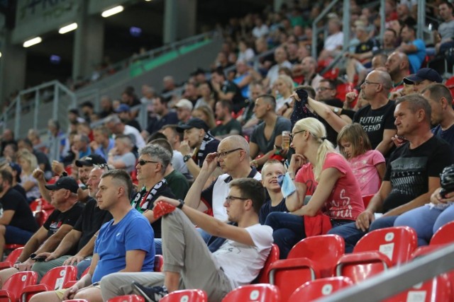 13.08.2021. Kibice na meczu GKS Tychy - Miedź Legnica.

Zobacz kolejne zdjęcia. Przesuwaj zdjęcia w prawo - naciśnij strzałkę lub przycisk NASTĘPNE