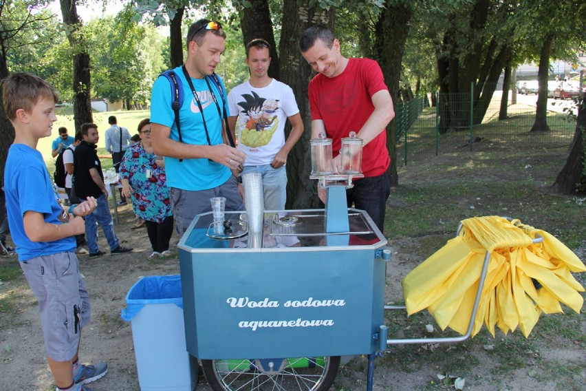 Biegacze dostaną kranówkę do picia na trasie. Dostarczy ją...