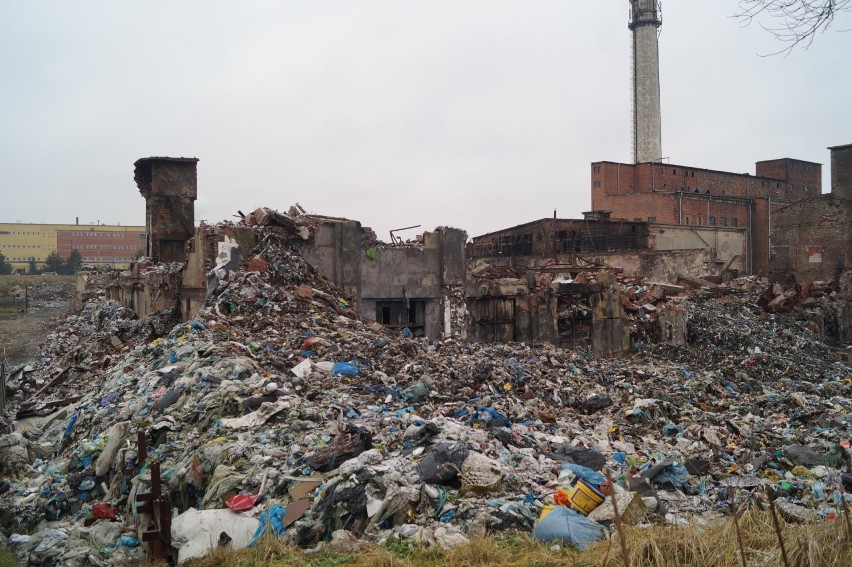 Wysypisko śmieci w Kluczach wreszcie zostanie uprzątnięte?
