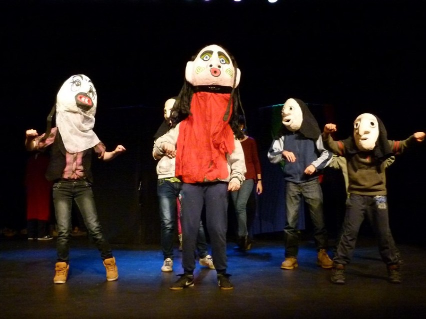 Ferie 2014 w Sieradzu. Maski na scenie. To w Teatrze...