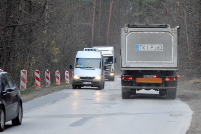 Od czwartku 16 listopada zostanie wprowadzony ruch wahadłowy  na ulicy Chorzowskiej w Kielcach, na wysokości ulicy Ustronie. 