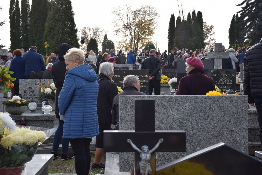 Dzień Wszystkich Świętych w Kraśniku (ZDJĘCIA)