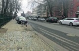 Oleśnica: Będzie nowy chodnik i parking?       