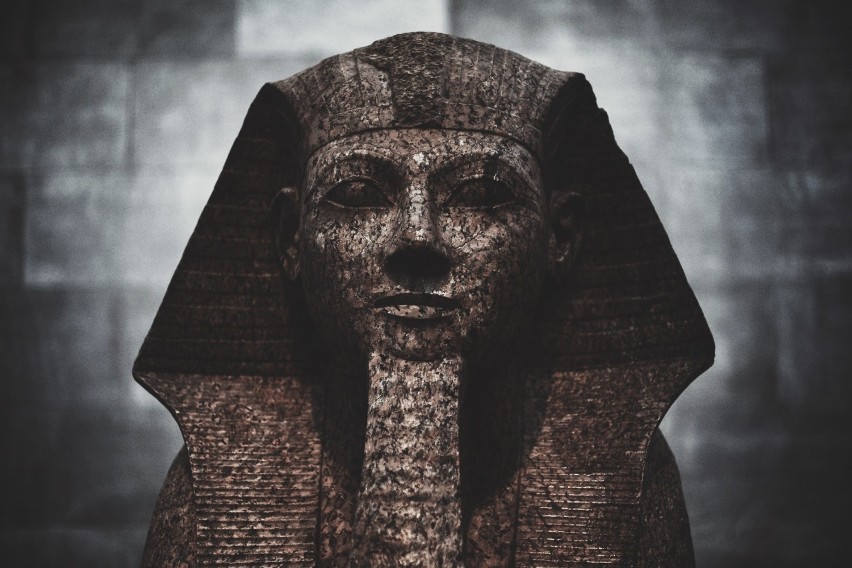 W starożytnym Egipcie nauczać wolno było wyłącznie kapłanom....