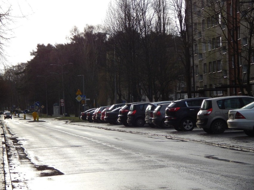 Sztorm na Bałtyku i możliwe burze snieżne w Ustce i regionie