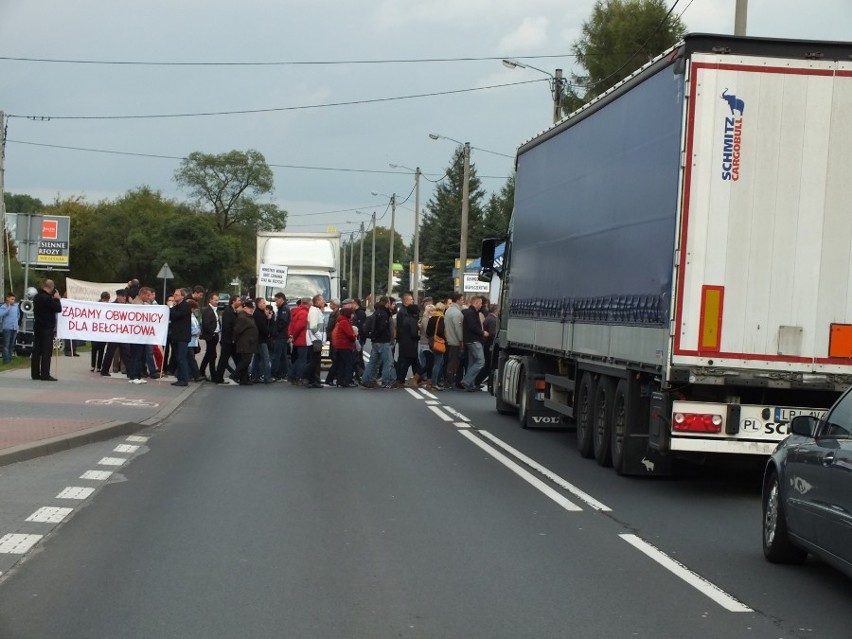 Piątkowa blokada ósemki w Bełchatowie na ul. Lipowej