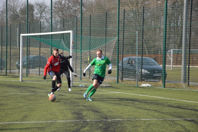 Warta Sieradz - Omega Kleszczów 2:0