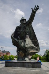 Pomnik kościuszkowców skończył 34 lata. I nadal budzi kontrowersje