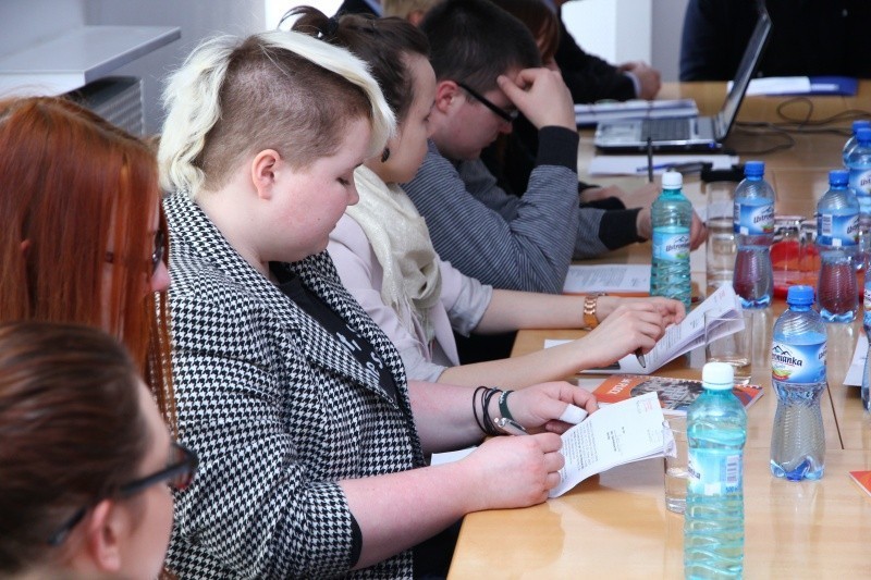 Młodzieżowa Rada Gminy Płock także za likwidacją Gimnazjum nr 2