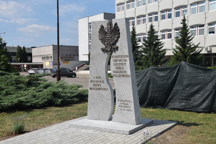 W sobotę odsłonięcie pomnika poświęconego Bohaterom roku...