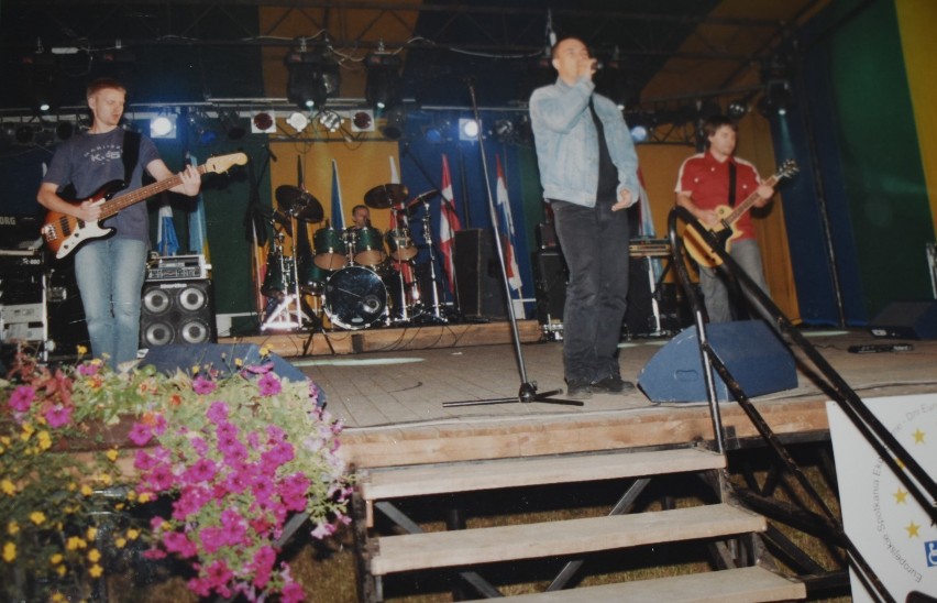 W pierwszej dekadzie XXI w. podczas Festynu Nocy Świętojańskiej w gminie Gizałki wystąpiło kilka gwiazd polskiej muzyki rozrywkowej