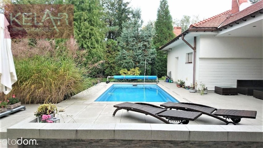 Te piękne domy z basenami pod Wrocławiem są na sprzedaż (ZDJĘCIA)