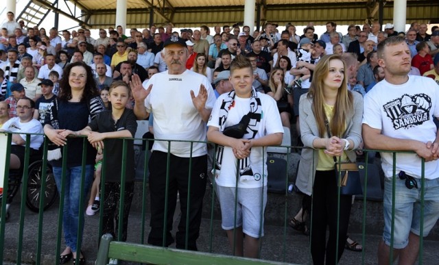 Na mecze Sandecji w I lidze na stadion przy ul. Kilińskiego 47 kibice przychodzili całymi rodzinami