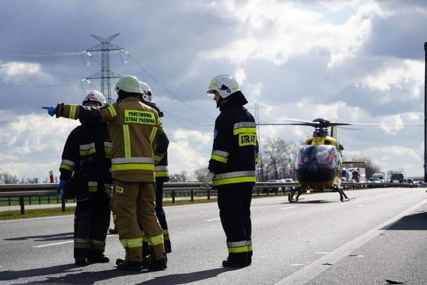 Wypadek na autostradzie A4 pod Wrocławiem. 2 osoby ranne [ZDJĘCIA]