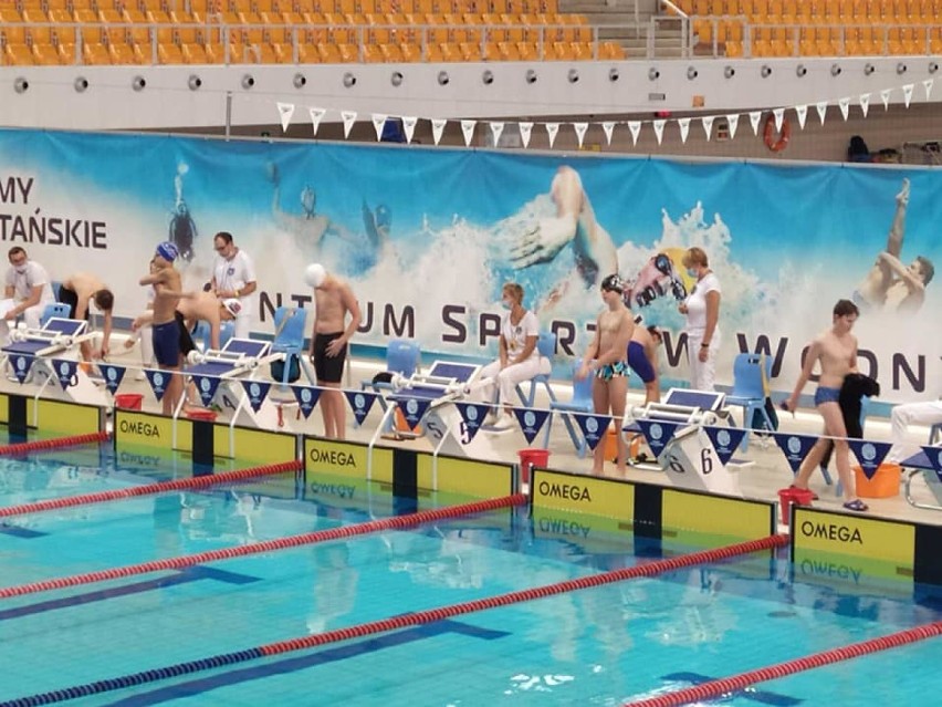 Młodzi pływacy zdobywali medale mistrzostw Wielkopolski