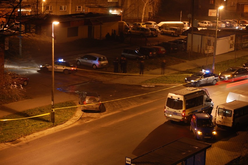 Śmiertelne pobicie 19-latka w Krakowie. Policjanci zatrzymali pierwszych podejrzanych [FOTO, WIDEO]