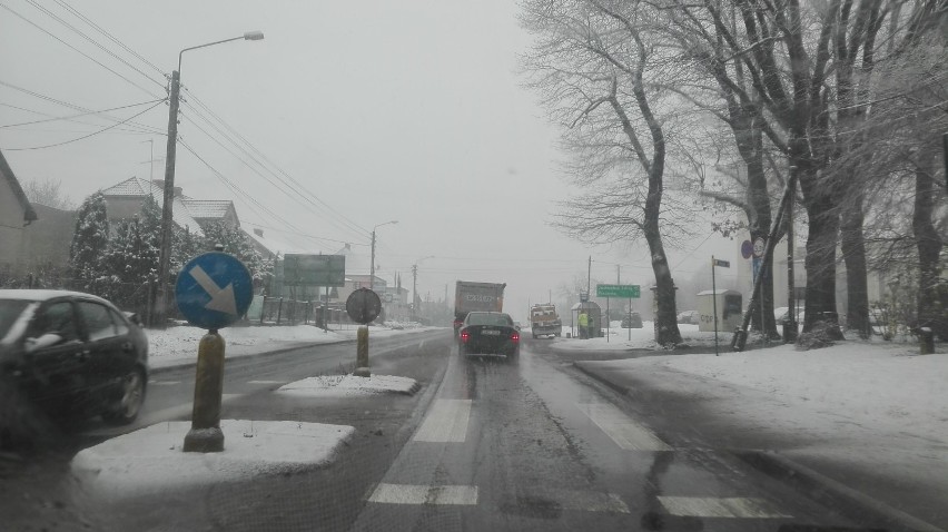 Kierowco, są trudne warunki na drogach