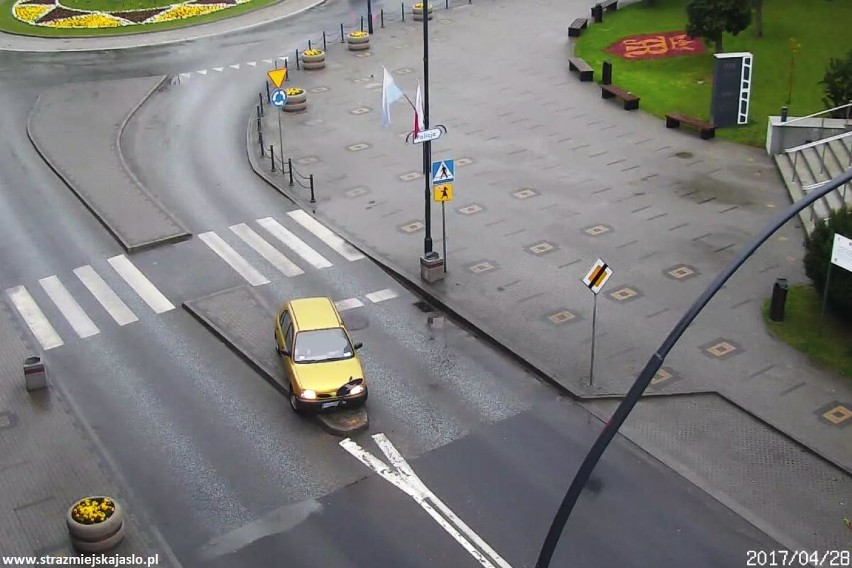 87-letni kierowca szalał ulicami Jasła!