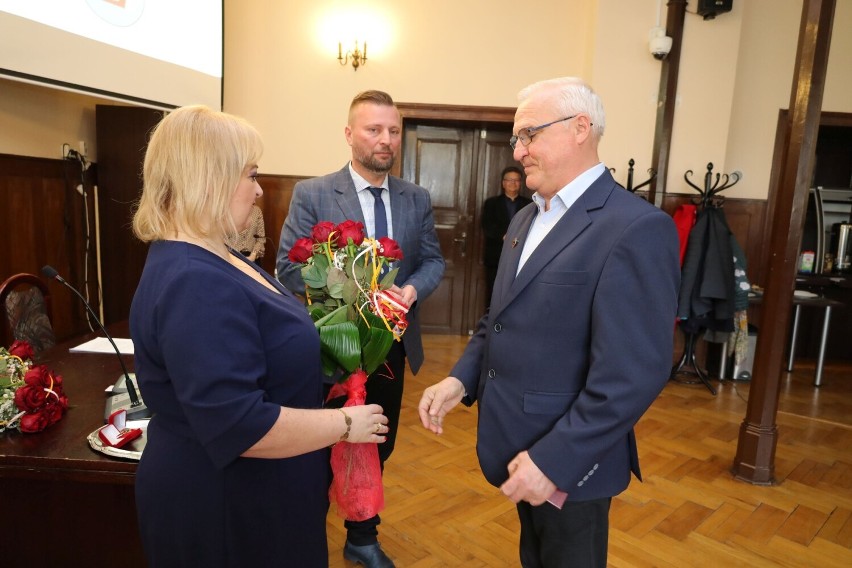 Minister zdrowia Adam Niedzielski przyznał honorowe...