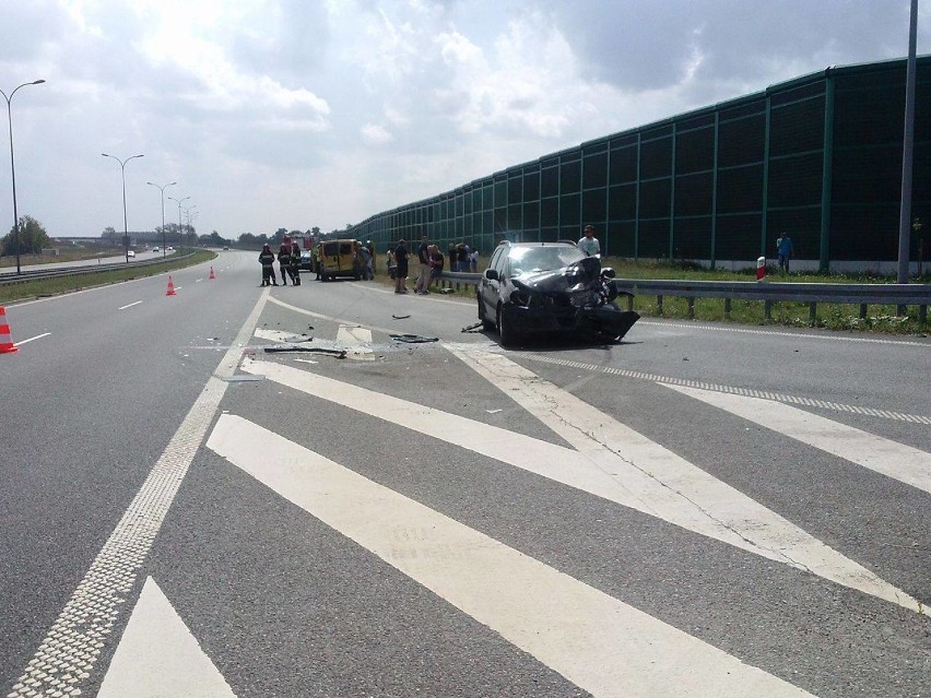 Wypadek na A1 pod Włocławkiem. 5 policjantów z Grudziądza poszkodowanych