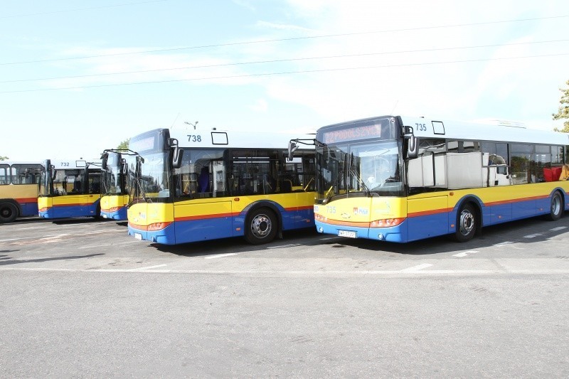 Nowe autobusy gotowe do drogi [ZDJĘCIA]