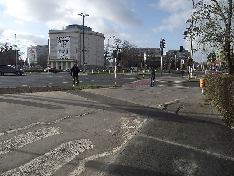 Wrocław: Gdzie podziała się droga dla rowerów na Legnickiej?
