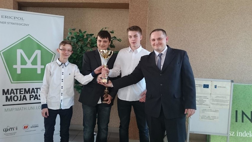 Uczniowie z Piotrkowa najlepsi w konkursie matematycznym UŁ