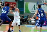 Anwil przegrał w Słupsku 64:66, ale awansował do fazy centralnej Intermarche Basket Cup