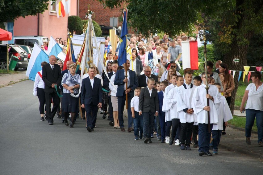 Setki wiernych witały kopię obrazu Matki Boskiej...