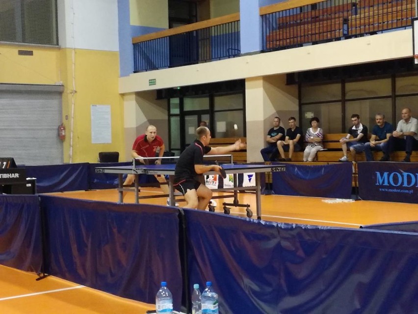 Zduńskowolscy tenisiści zremisowali w Bielsko-Białej i wywalczyli dobre miejsca w Moszczenicy [zdjęcia]
