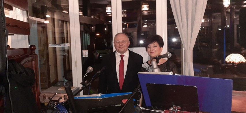 Zarząd PSD Koła Puck zaprosił do restauracji U Bosmana na sylwestrowy bal
