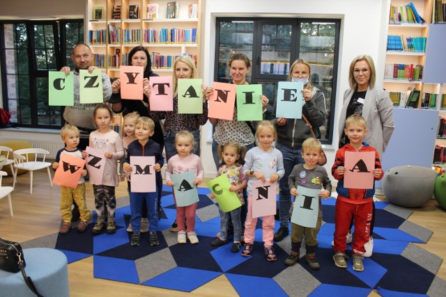 Możliwości spędzania czasu w żorskiej bibliotece w trakcie Nocy Bibliotek nie brakowało.