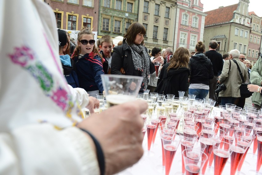 25 lat wolności w Poznaniu: Toast Wolności na Starym Rynku