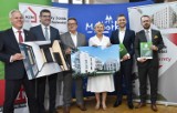 Jest umowa na budowę pierwszych domów Społecznej Inicjatywy Mieszkaniowej na Pomorzu. Została podpisana w Malborku