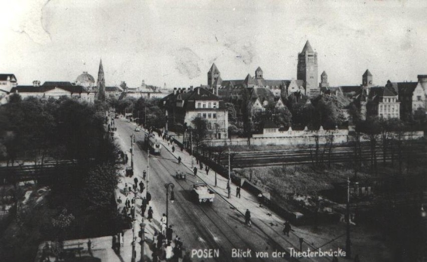 Rok 1918 - Most Teatralny

Poznań sprzed lat. Tak bardzo się...