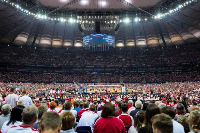 Na wczorajszym meczu otwarcia Eurovolley 2017 na Stadionie Narodowym był komplet widzów. 

Ile kibiców zjawi się na meczach, które będą rozgrywane w Szczecinie? Sprawdzimy.