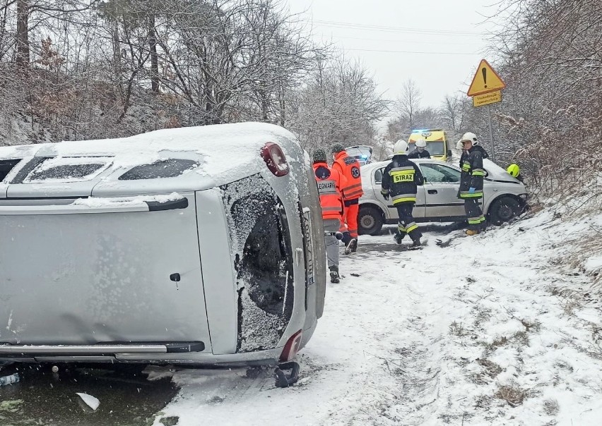 Wypadek w Niegowonicach na ulicy Kolejowej