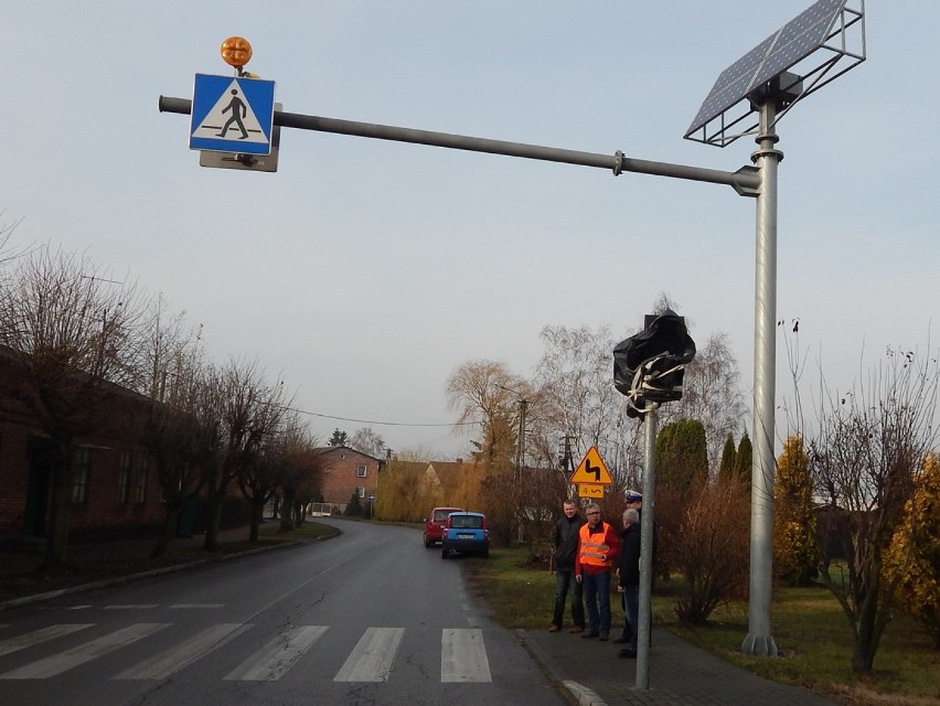 W Osięcinach sprawdzili stan nawierzchni i oznakowanie