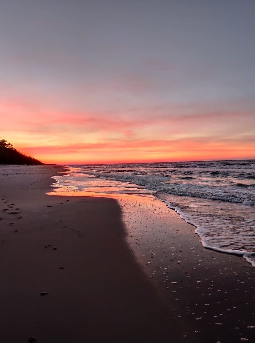 POMORZE JEST NAJPIĘKNIEJSZE. Magiczny zachód słońca nad Pomorzem 2 stycznia 2020 roku na zdjęciach Czytelników. Taniec kolorów na niebie! 